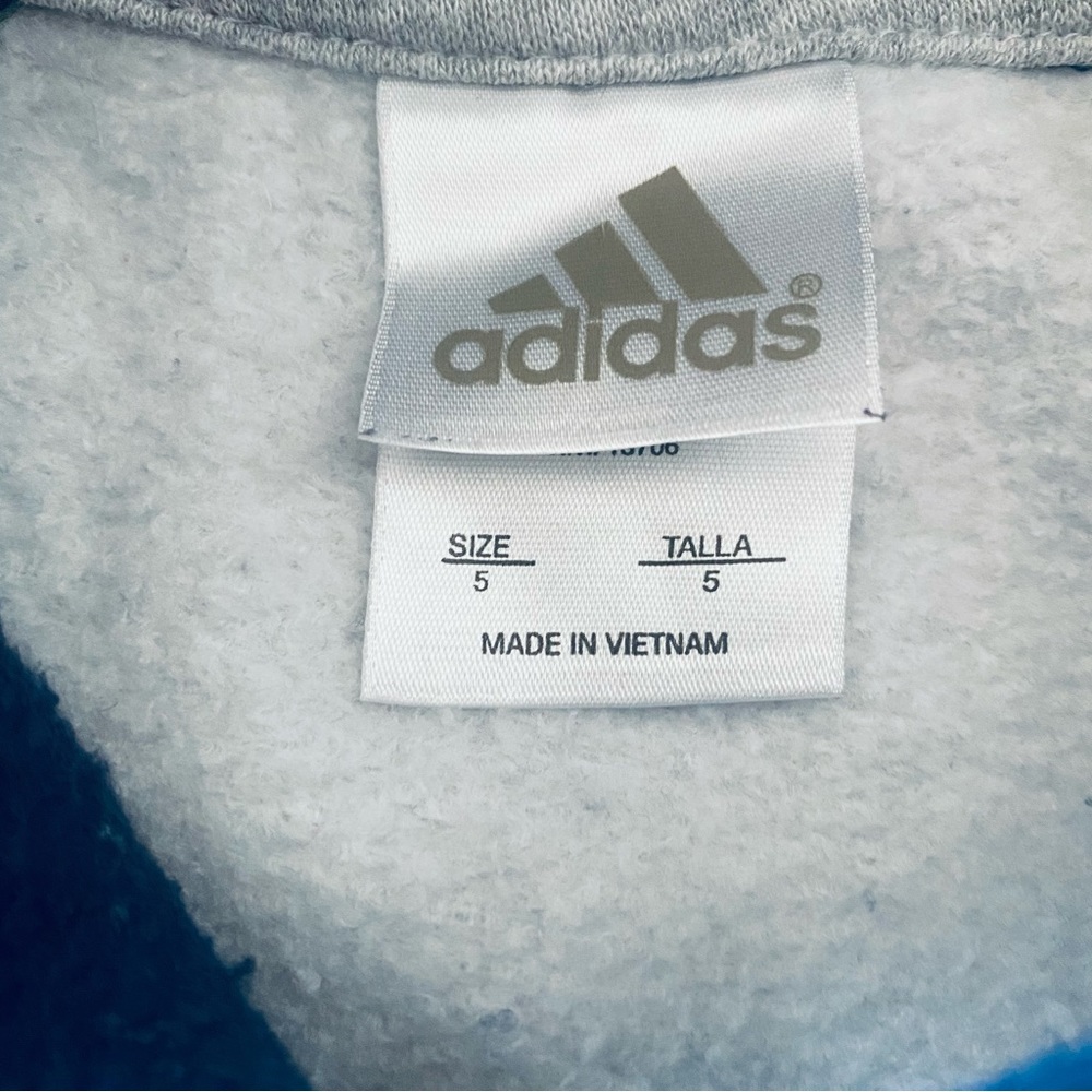 Adidas Boys Hoodie Sweatshirt Size 5 Pullover Athletic Casual Gray Black - Picture 7 of 9